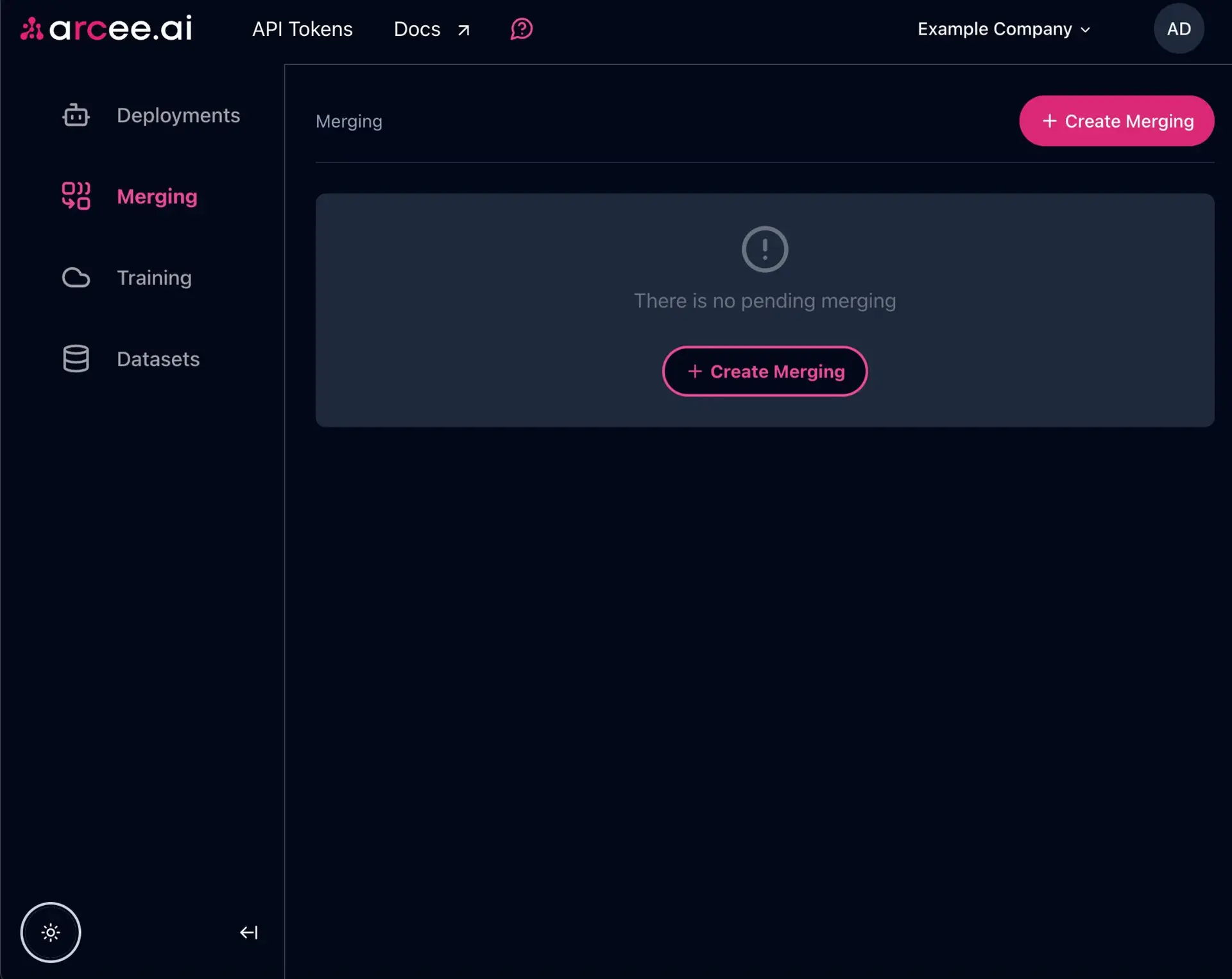 Arcee platform in dark mode showing the Merging section with no pending merging tasks.